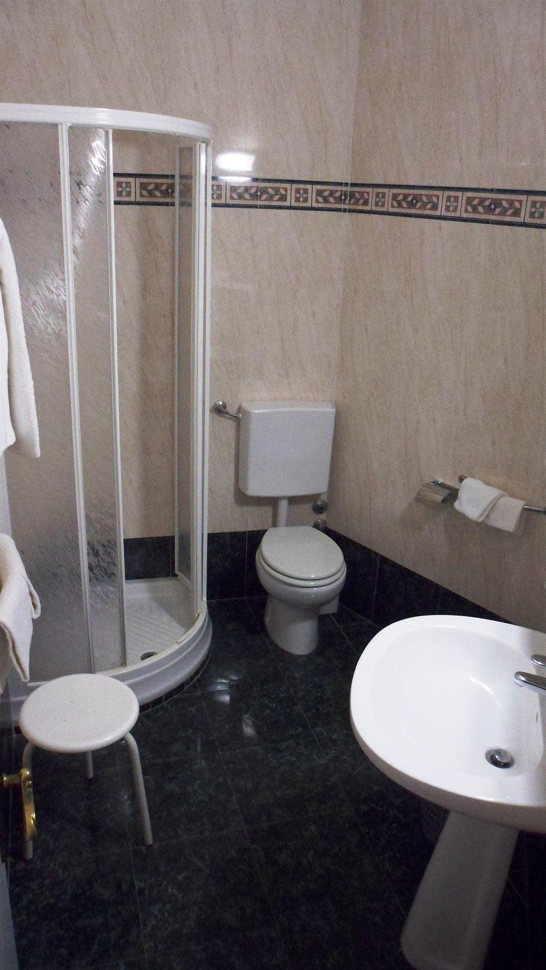Hotel Reali キアンチャーノ・テルメ エクステリア 写真